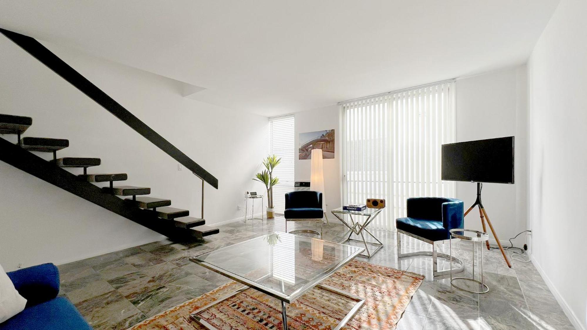 Coastal Retreat Steps From The Santa Monica * Los Angeles